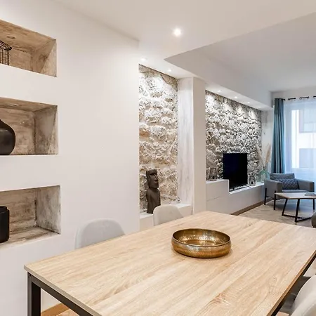 شقة Decorated 2 Bedrooms Air Conditionning, Center *